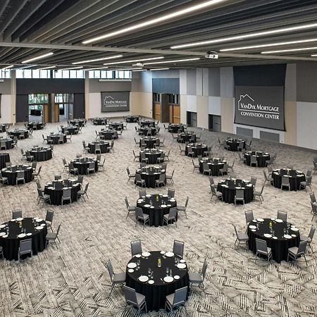 Delta Hotels By Marriott Muskegon Convention Center Dış mekan fotoğraf