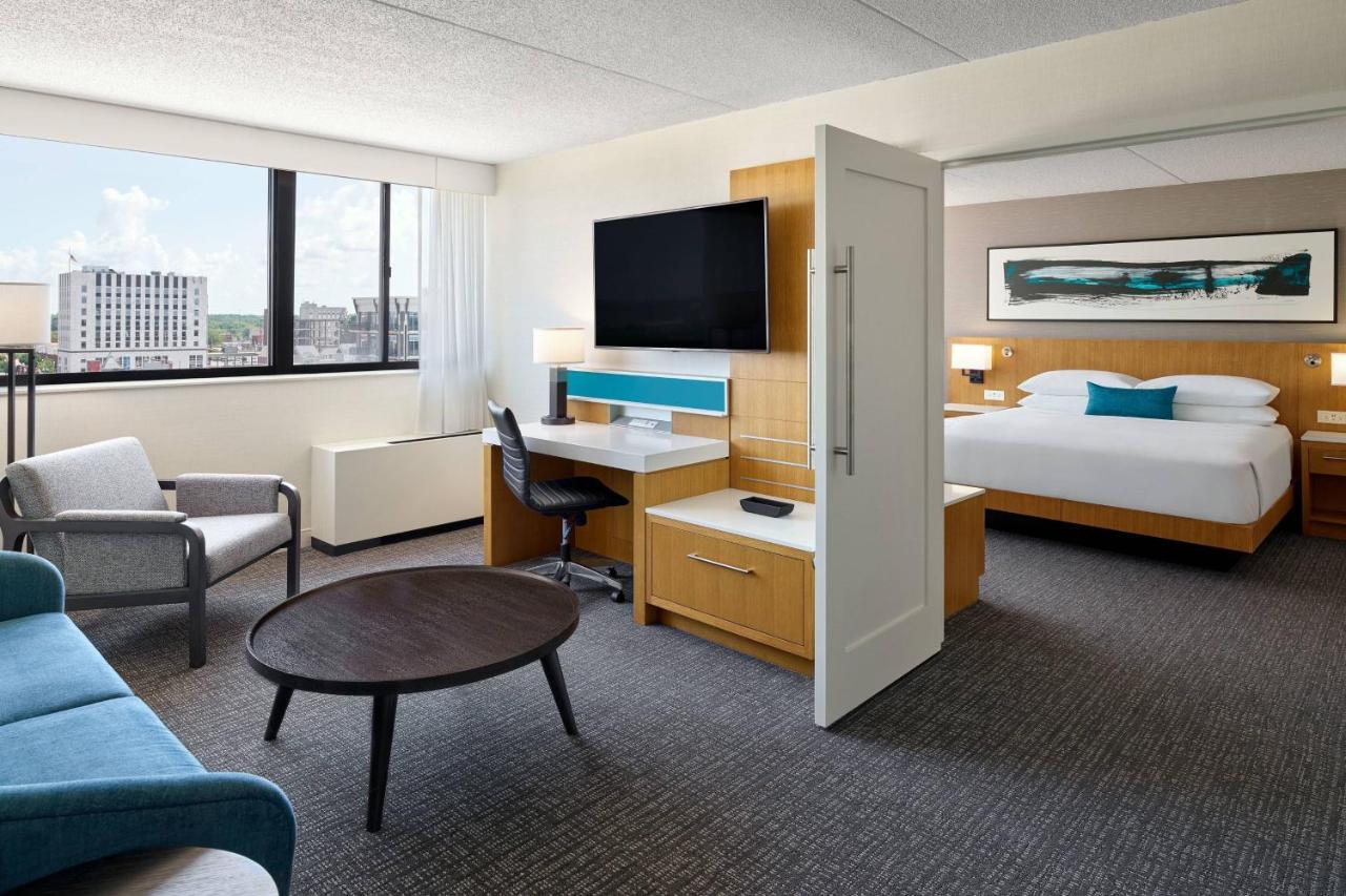 Delta Hotels By Marriott Muskegon Convention Center Dış mekan fotoğraf