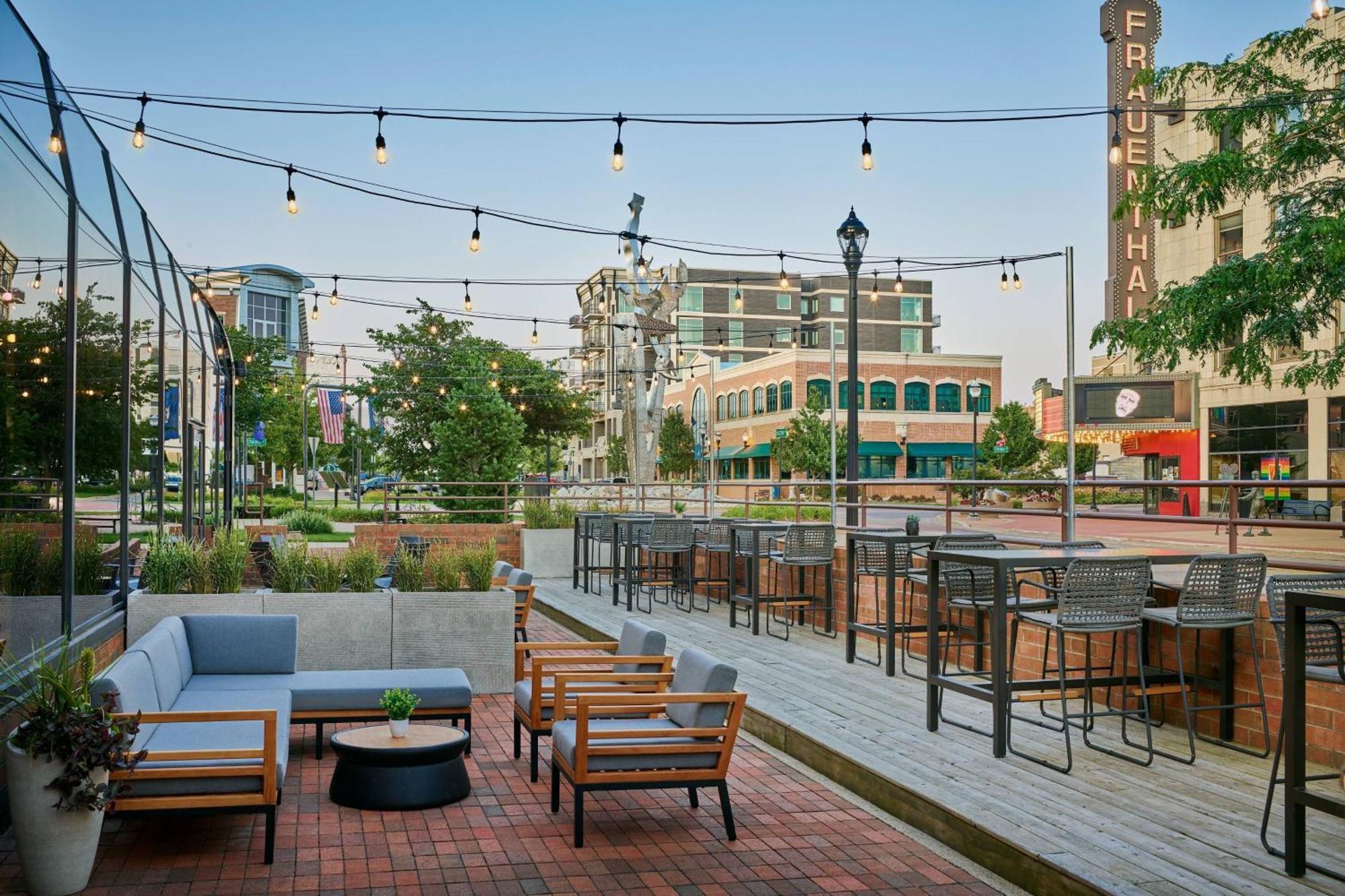 Delta Hotels By Marriott Muskegon Convention Center Dış mekan fotoğraf