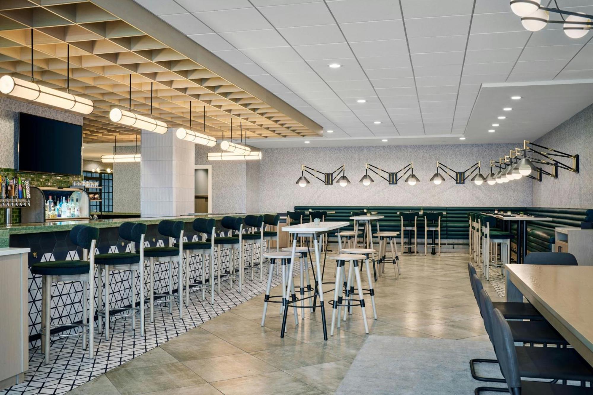 Delta Hotels By Marriott Muskegon Convention Center Dış mekan fotoğraf